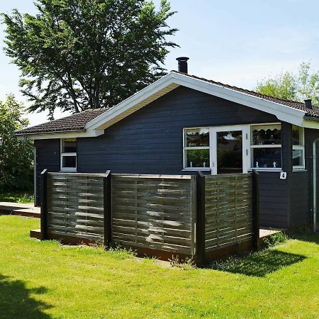 8 Person Holiday Home In Hesselager 外观 照片