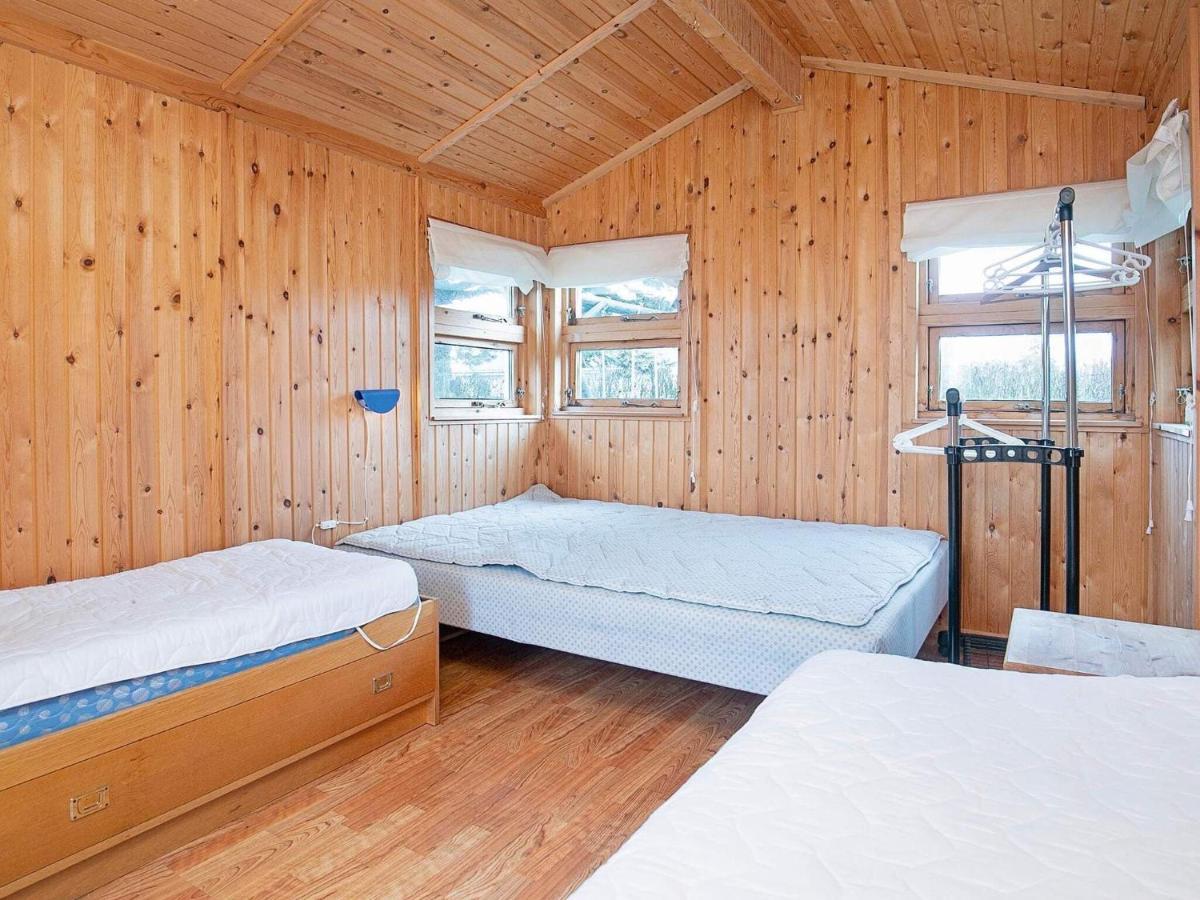 8 Person Holiday Home In Hesselager 外观 照片
