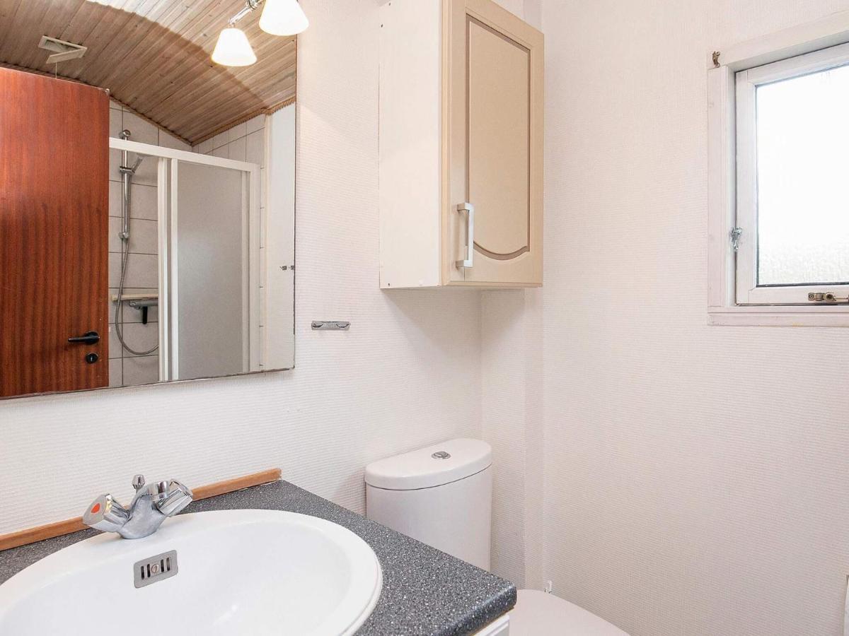 8 Person Holiday Home In Hesselager 外观 照片