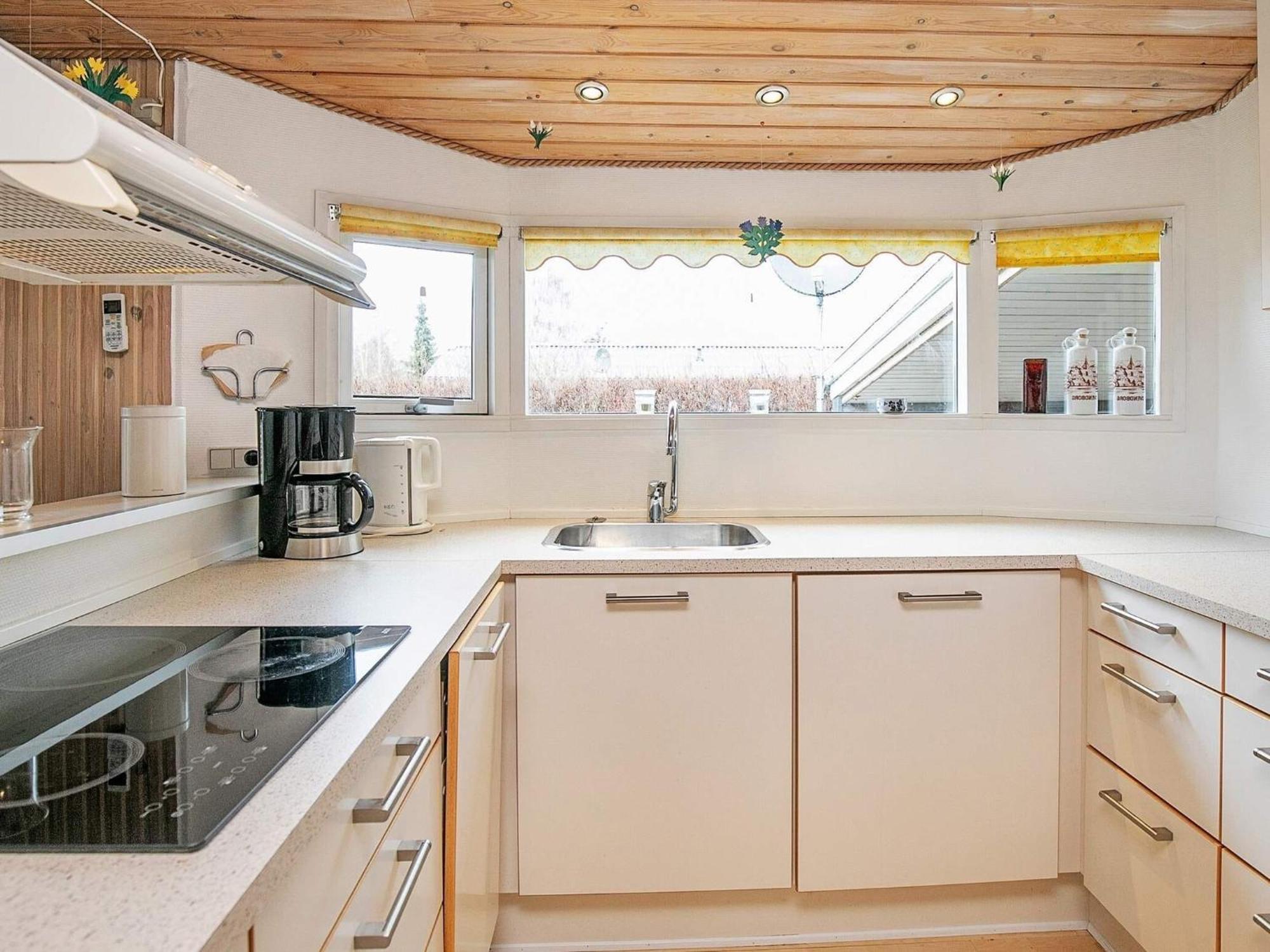 8 Person Holiday Home In Hesselager 外观 照片
