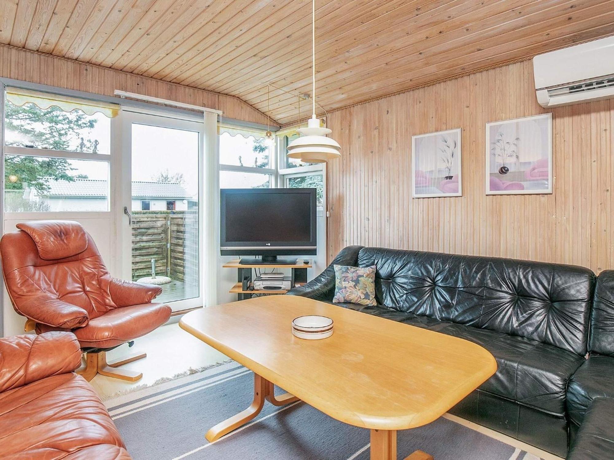 8 Person Holiday Home In Hesselager 外观 照片