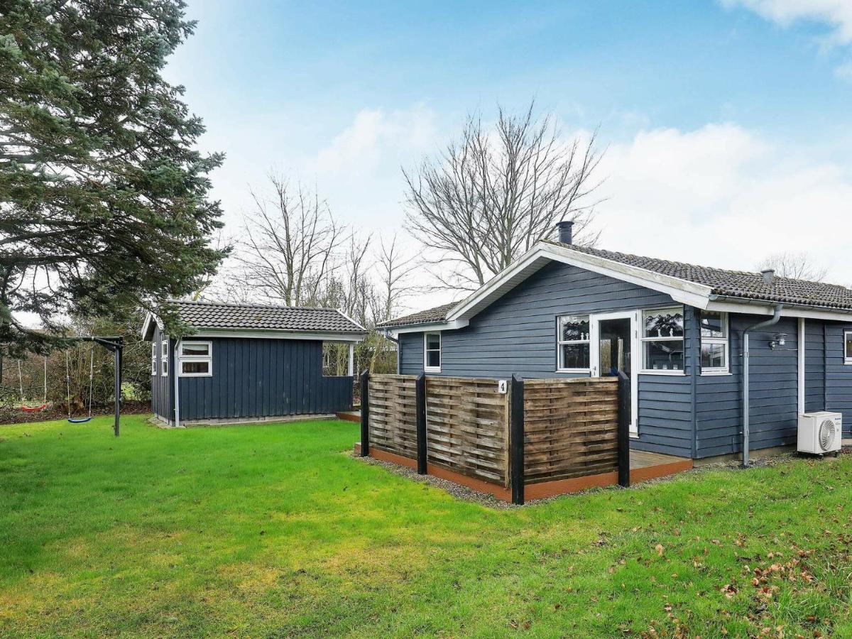 8 Person Holiday Home In Hesselager 外观 照片